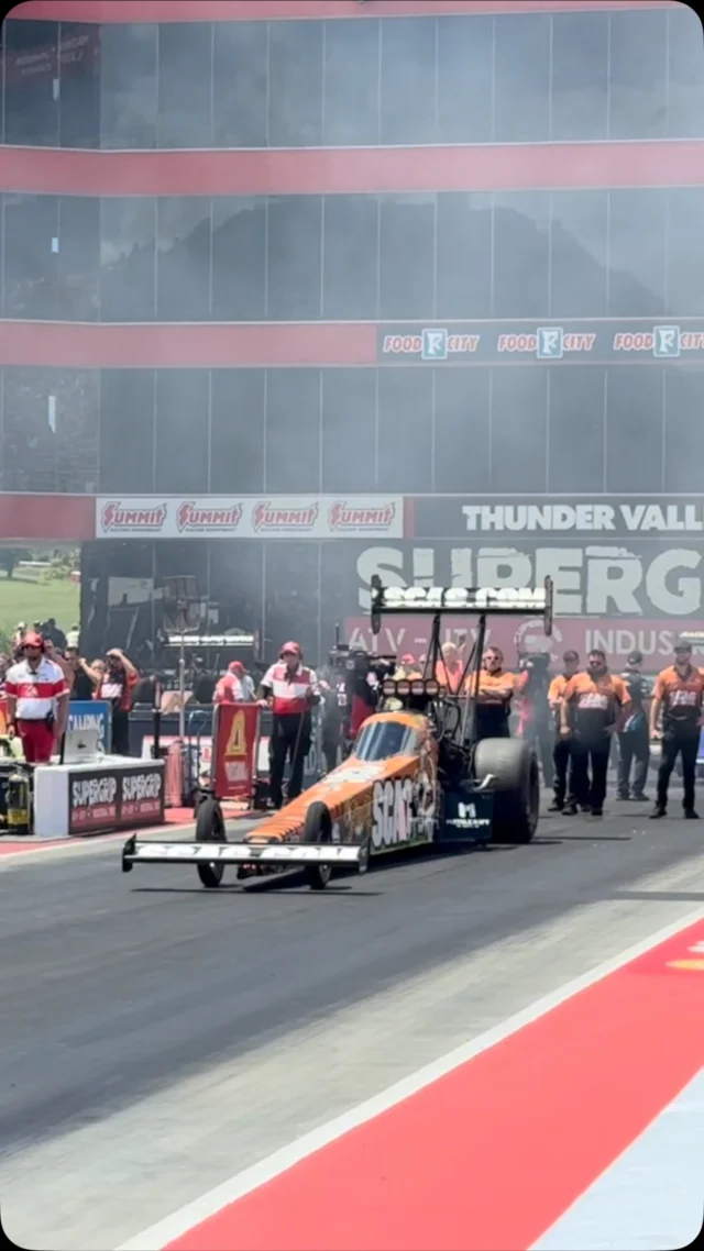 Faster than a cheetah. 🐆 

@scagracing | @scagmowers | @nhra | @impactbymcs | @mactools38 | @mobil1racing | @mobil1 | @fasttz1 

#NHRA #TopFuel #Dragster #Nitro #Racing