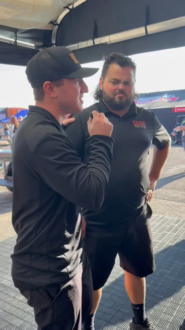 KICKing off the morning with a little physical challenge 🤪 #BrainerdNats 

@scagracing | @scagmowers | @nhra | @impactbymcs | @mactools38 | @mobil1racing | @mobil1 | @fasttz1 

#DragRacing #NHRA #TopFuel #Dragster
