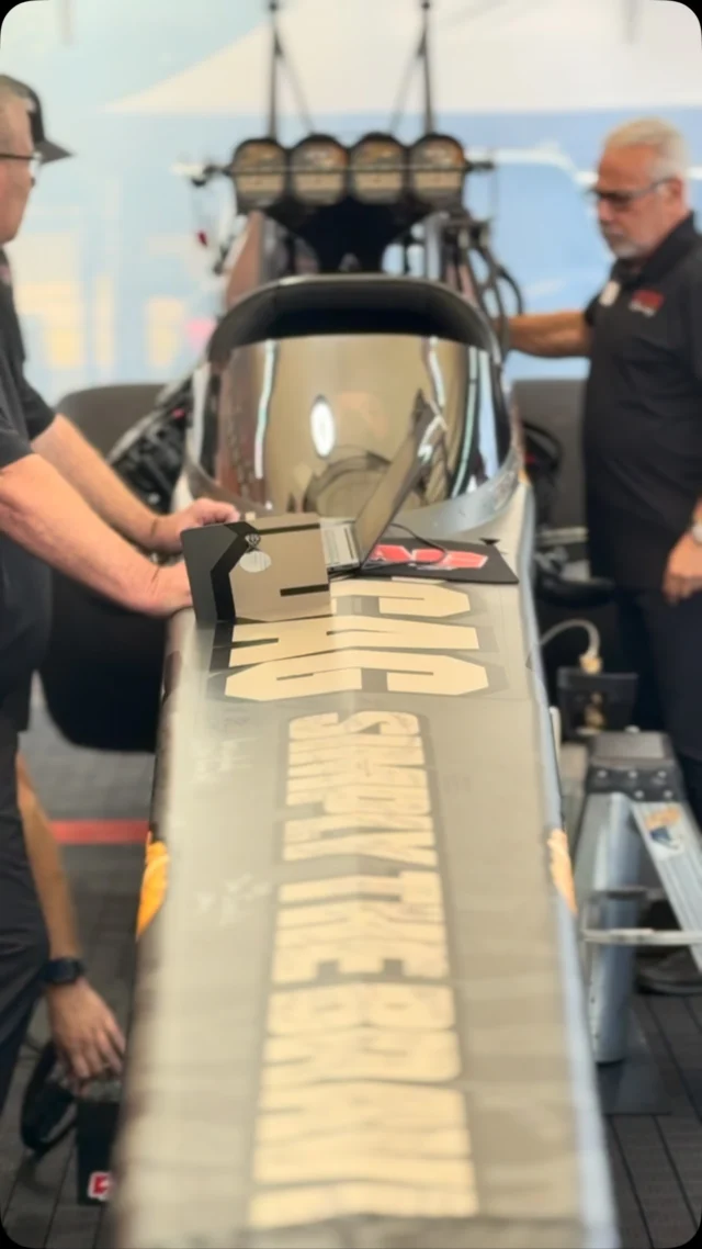 Ready for the ride. 😎

@scagracing | @scagmowers | @nhra | @impactbymcs | @mactools38 | @mobil1racing | @mobil1 | @fasttz1 

#DragRacing #NHRA #TopFuel #Dragster #Fast