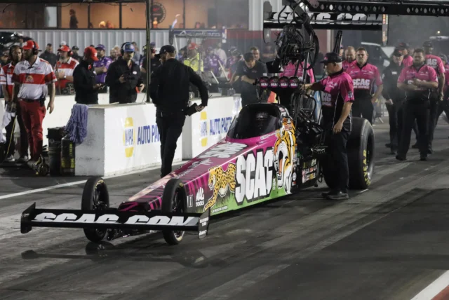 Weekend plans: go fast.

@scagracing | @scagmowers | @nhra | @impactbymcs | @mactools38 | @mobil1racing | @mobil1 | @fasttz1 

#DragRacing #NHRA #TopFuel #Dragster #BreastCancerAwareness