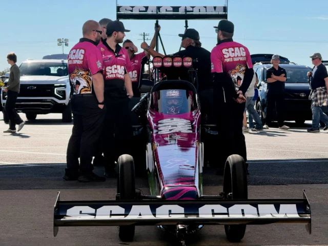 This isn’t given. It’s earned. 

@scagracing | @scagmowers | @nhra | @impactbymcs | @mactools38 | @mobil1racing | @mobil1 | @fasttz1 

#DragRacing #NHRA #TopFuel #Dragster #BreastCancerAwareness
